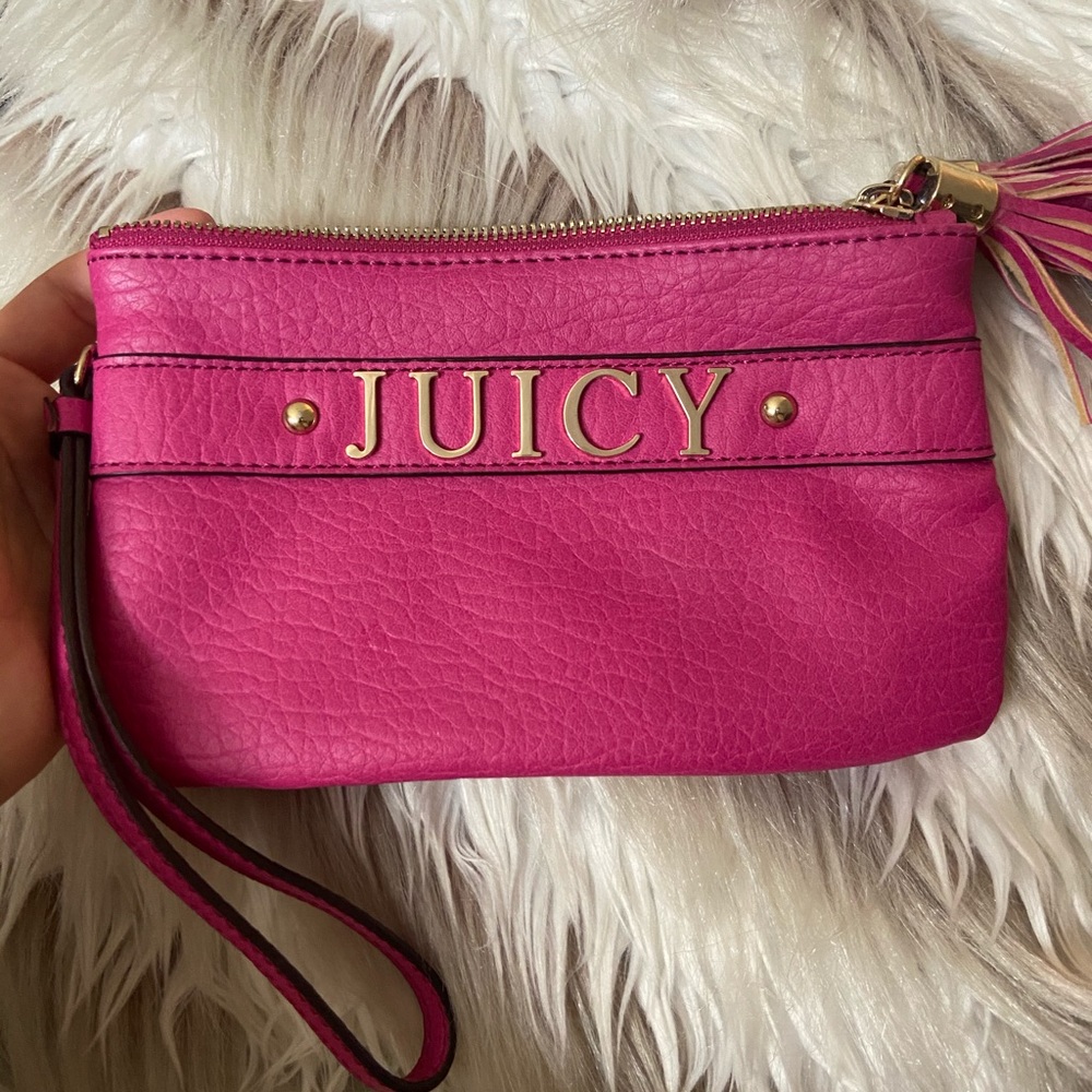 Juicy Couture Wristlet / Clutch perfect condition
